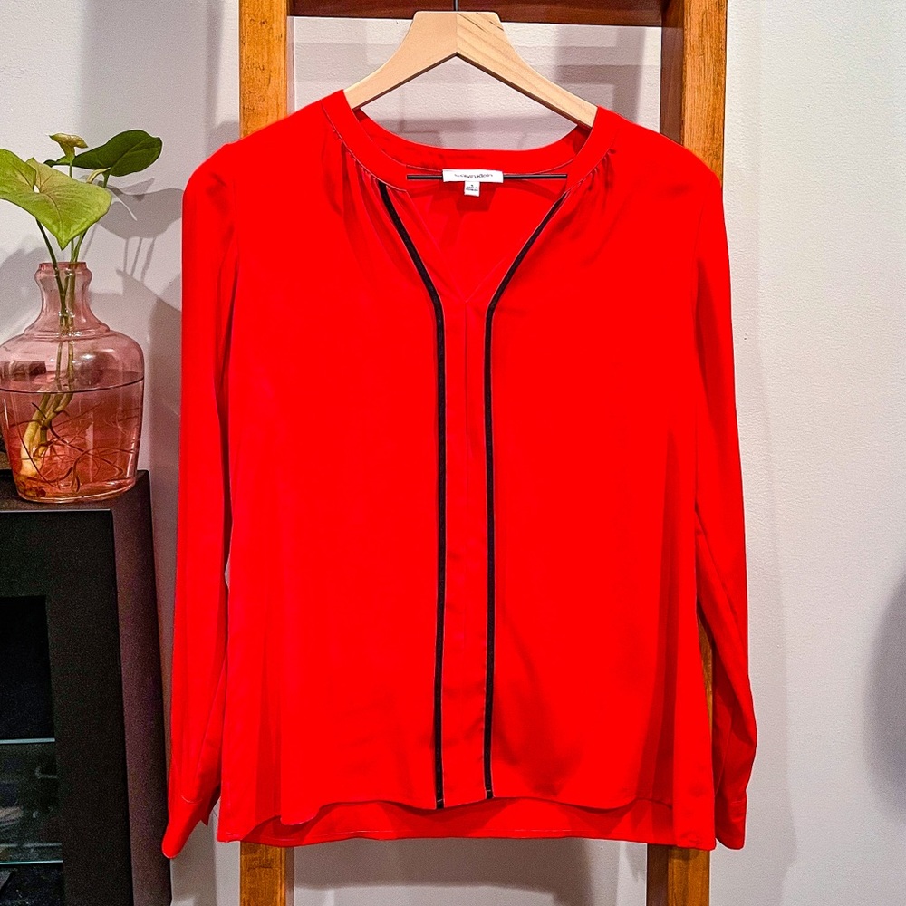 Calvin Klein SZ S Orange Long Sleeve Blouse W/ Navy Piping!
